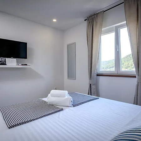 Apartment King's Landing - Hvar