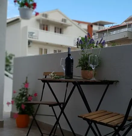 Апартаменты King's Landing - Hvar