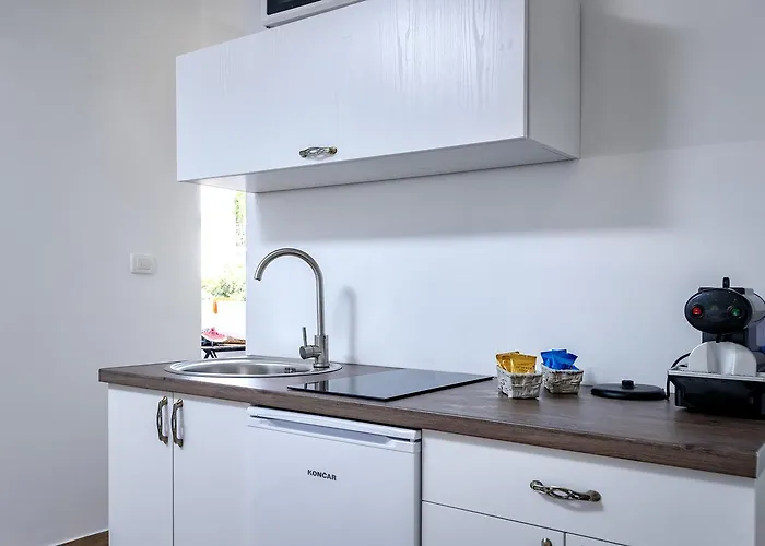 King's Landing - Hvar